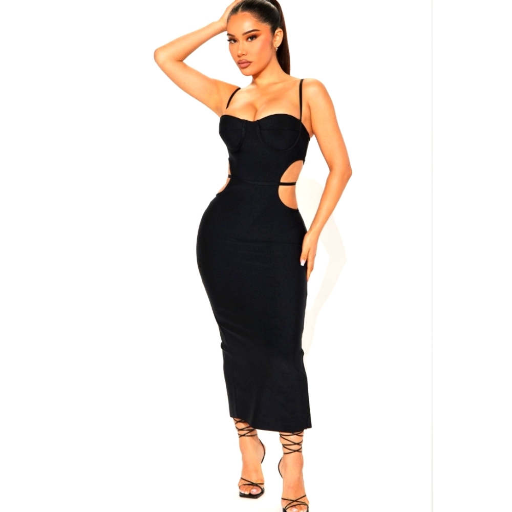 Fashion Nova Bandage Dress Midi